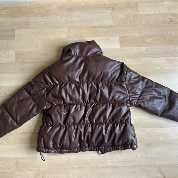 Puffer Jacket - Picture 4 of 5